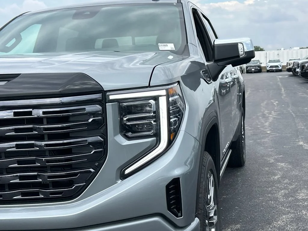 2026 GMC Sierra 1500 Denali Ultimate - Photo 12