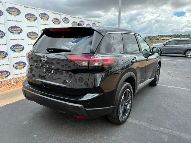 Used 2024 Super Black Nissan SV image 4