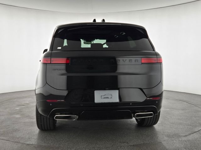 New 2026 Santorini Black Land Rover Dynamic SE image 7