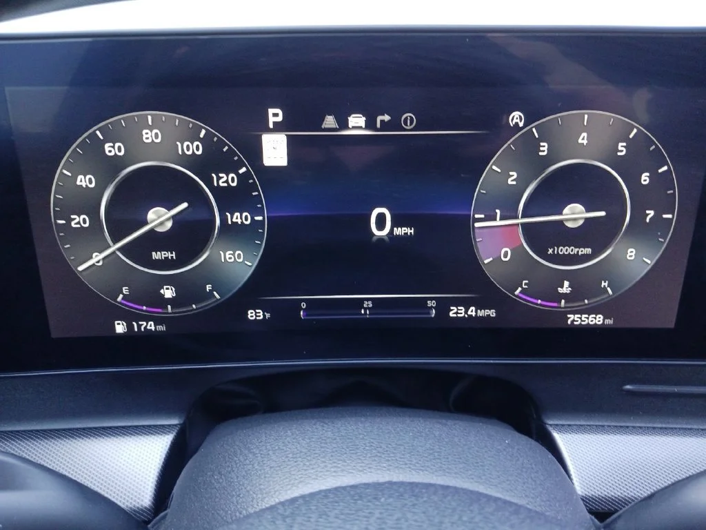 Used 2023 Blue Kia SX image 18