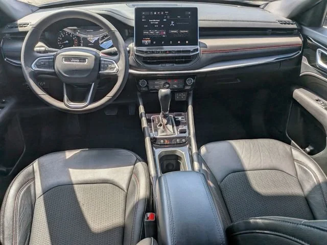 Used 2025 Silver Jeep Trailhawk image 15
