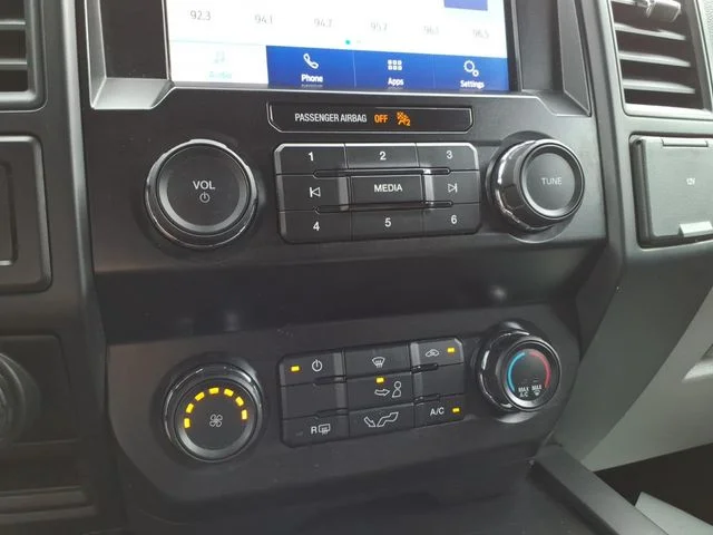 Used 2020 Red Ford XL image 28
