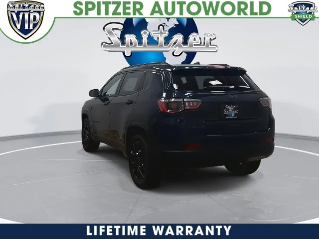 New 2026 Fathom Blue Pearl-Coat Exterior Paint Jeep Altitude image 14