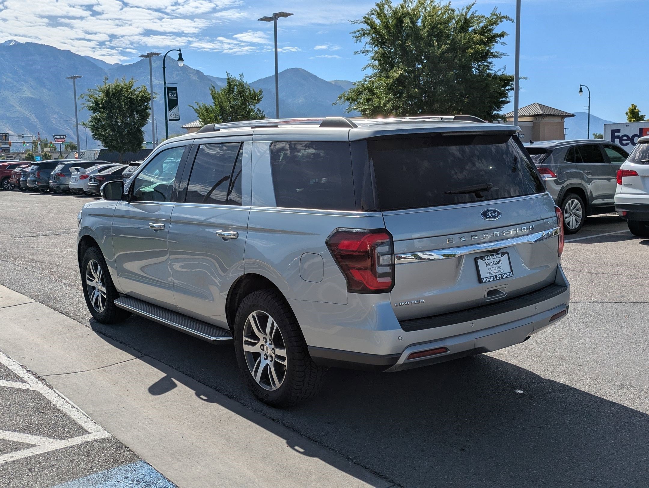 Used 2023 Silver Metallic Ford Limited image 5