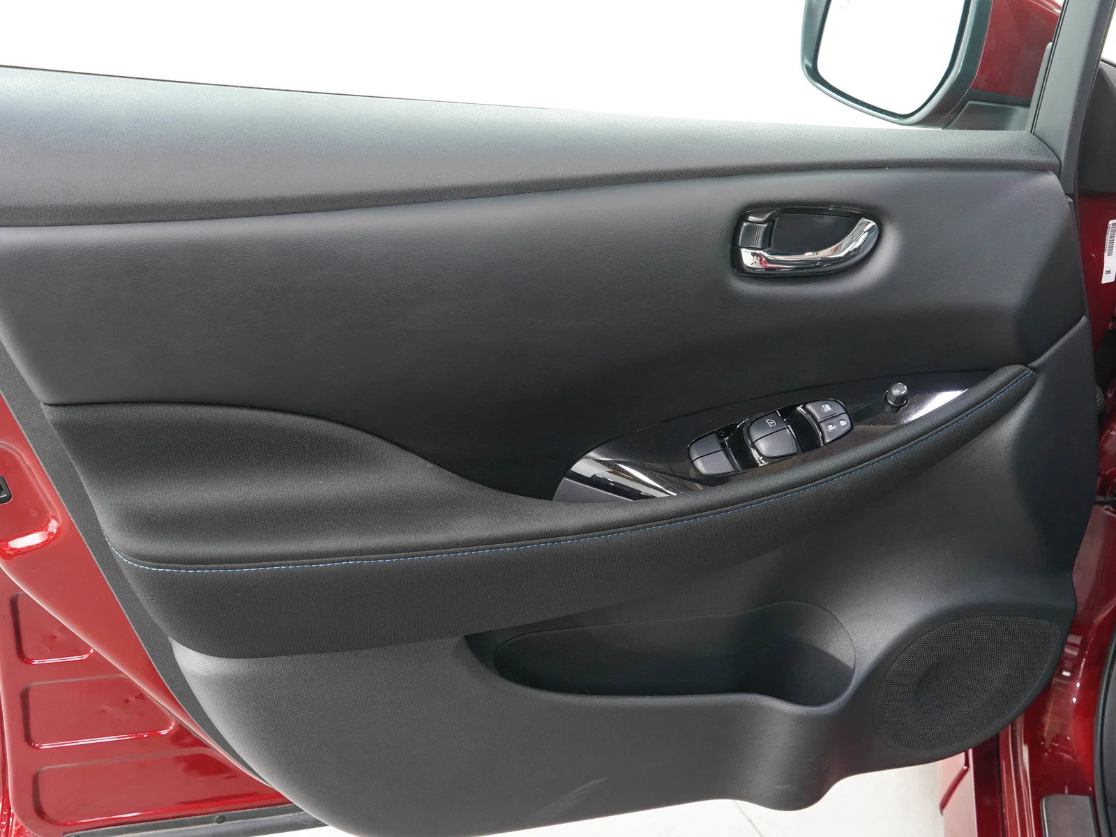 Used 2024 Scarlet Ember Tintcoat Nissan SV Plus image 19