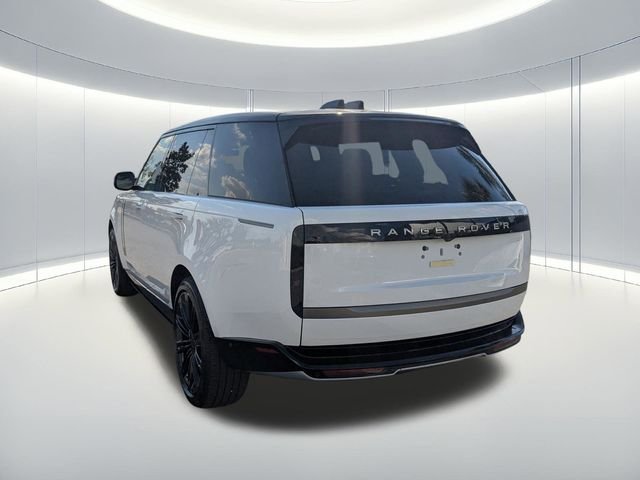 New 2026 Fuji White Land Rover SE image 8