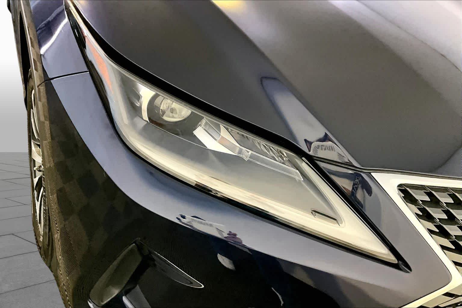 Used 2020 Nightfall Mica Lexus  image 27