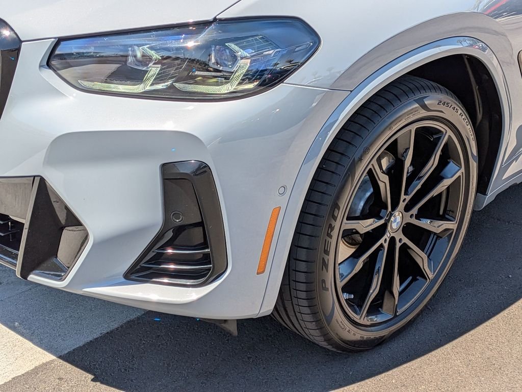 Used 2023 Gray BMW xDrive30i image 22