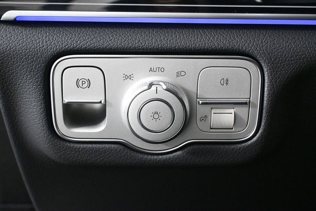 New 2026 MANUFAKTUR Alpine Grey Mercedes-Benz GLE 450 image 49