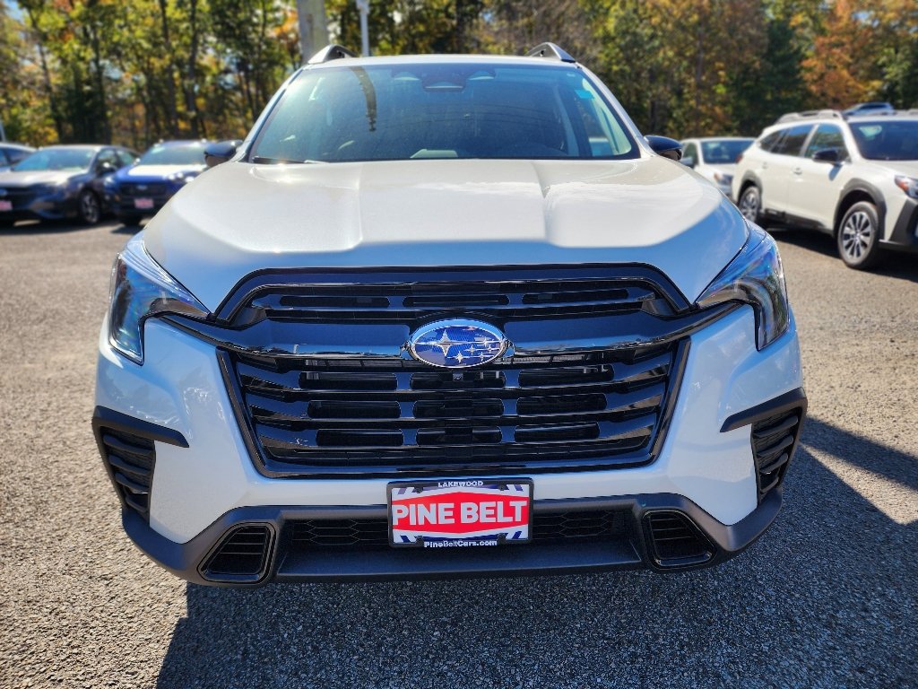 Used 2025 Crystal White Pearl Subaru Onyx Edition Touring image 7