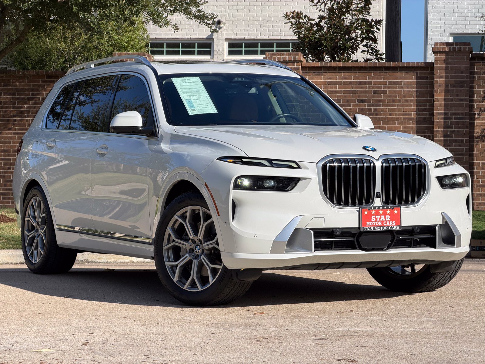 2023 BMW X7