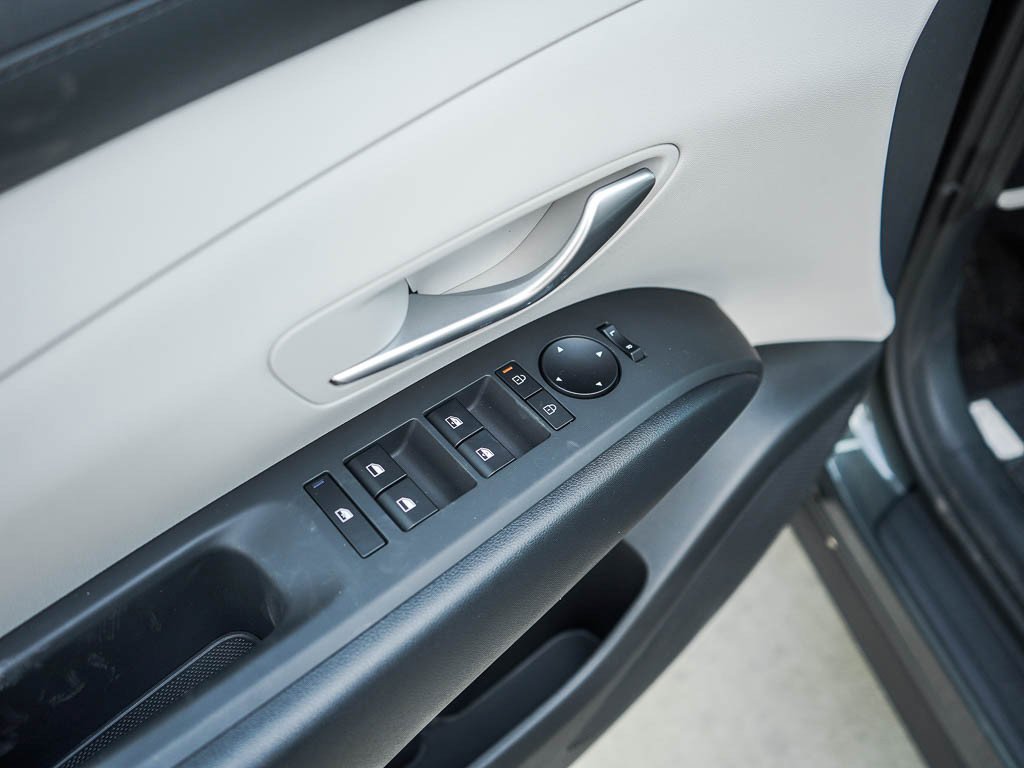 New 2026 Amazon Gray Hyundai SEL AWD image 19