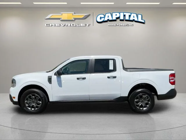 Used 2024 White Ford XLT image 2
