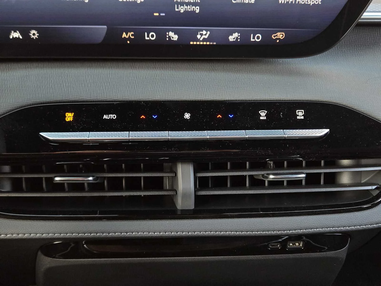 2026 Buick Enclave Sport Touring - Photo 13