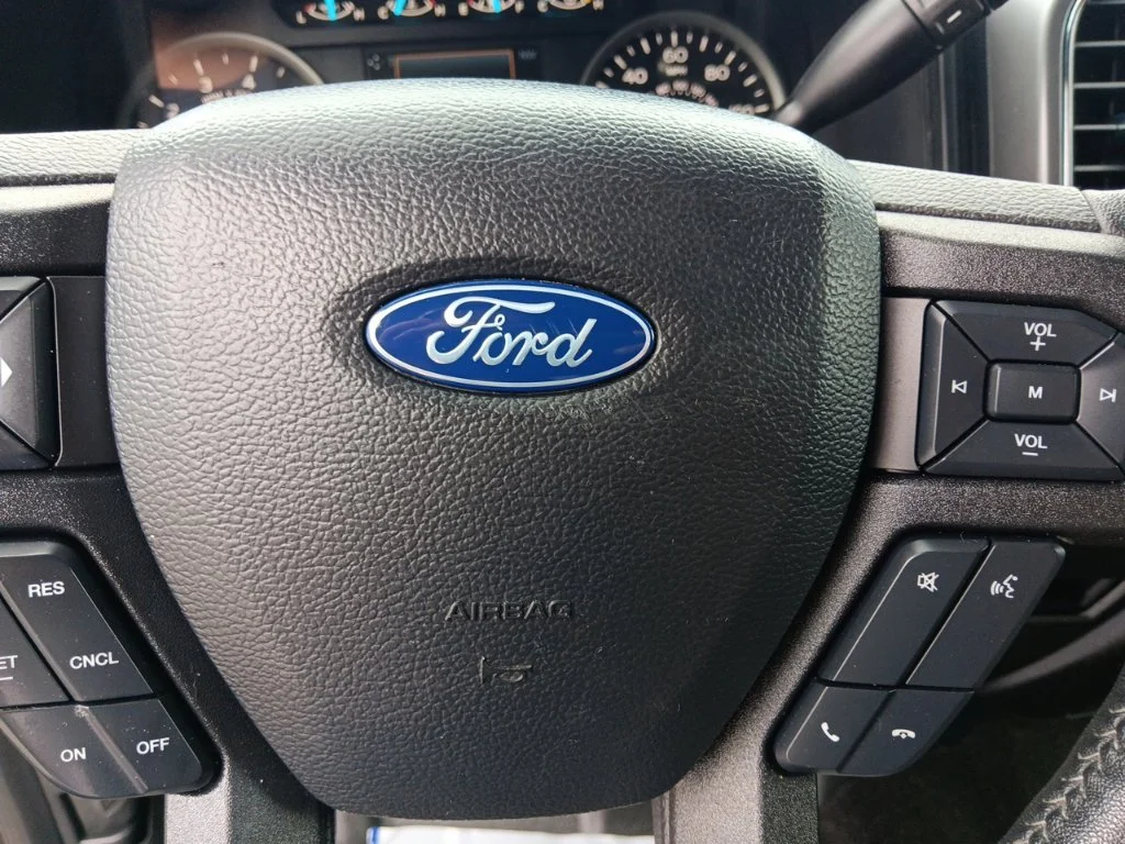 Used 2020 Stone Gray Metallic Ford XLT image 19