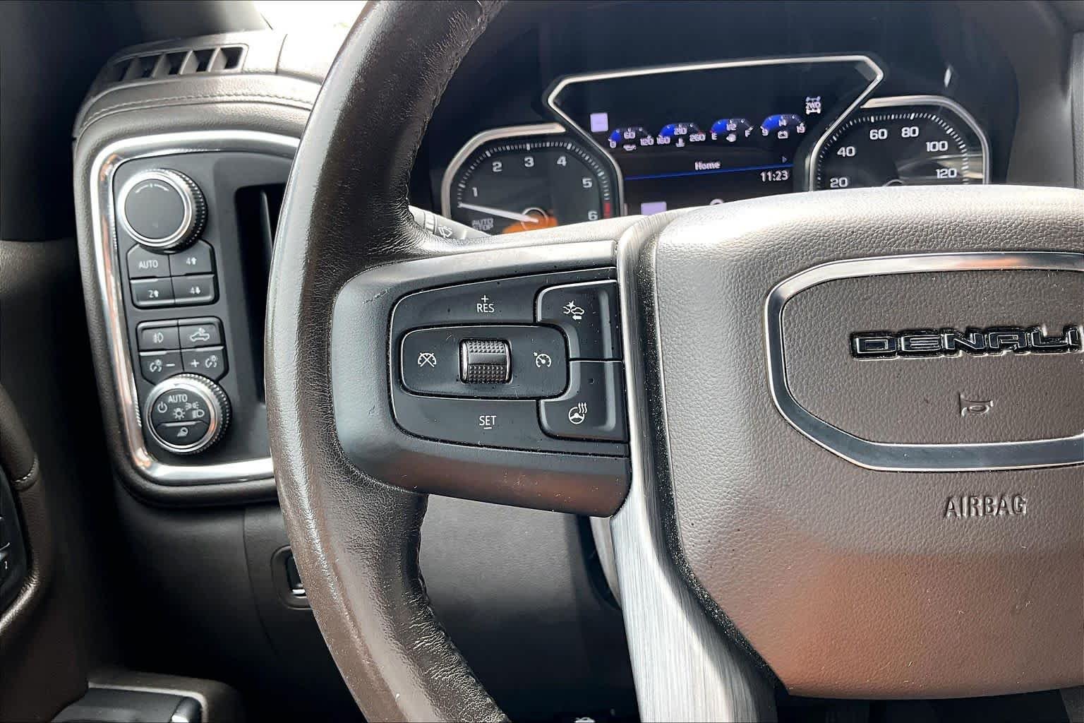 Used 2019 Onyx Black GMC Denali image 21