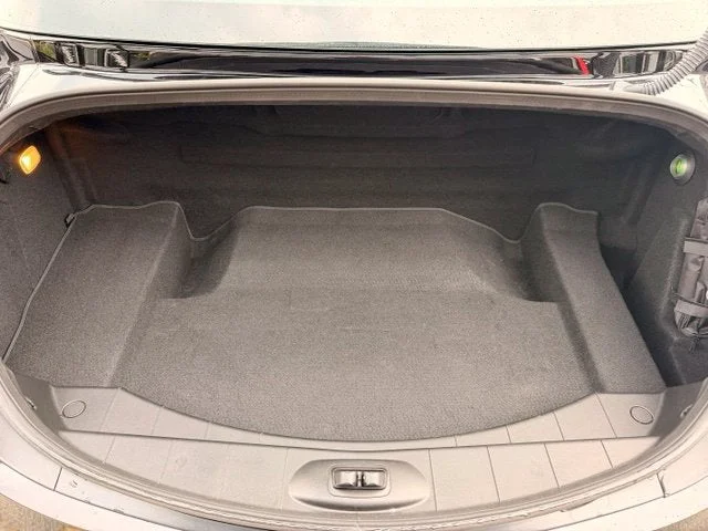 Used 2011 Black Mercedes-Benz Base image 40