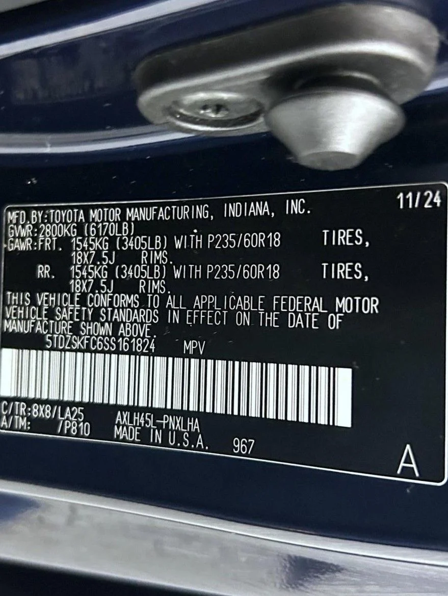 Used 2025 Blue Toyota Limited image 29
