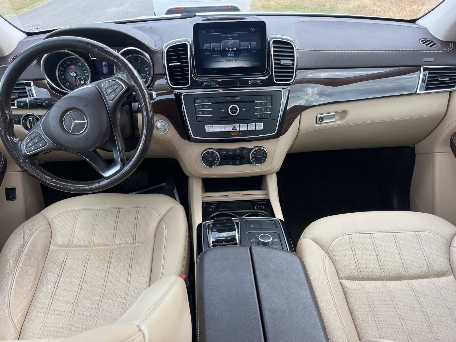 Used 2018 Polar White Mercedes-Benz GLE 350 image 16