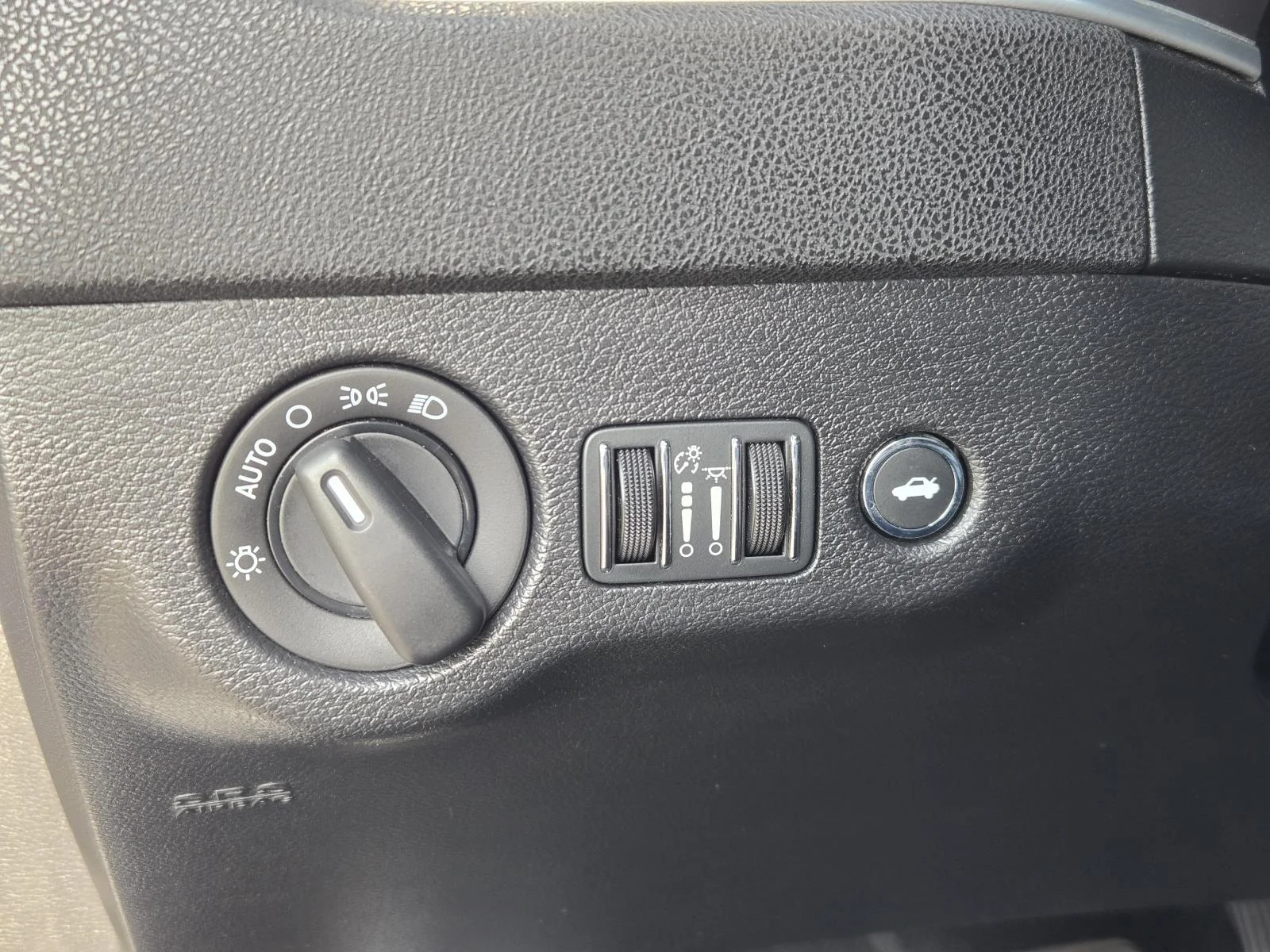 Used 2021 Smoke Show Dodge SXT RWD image 21