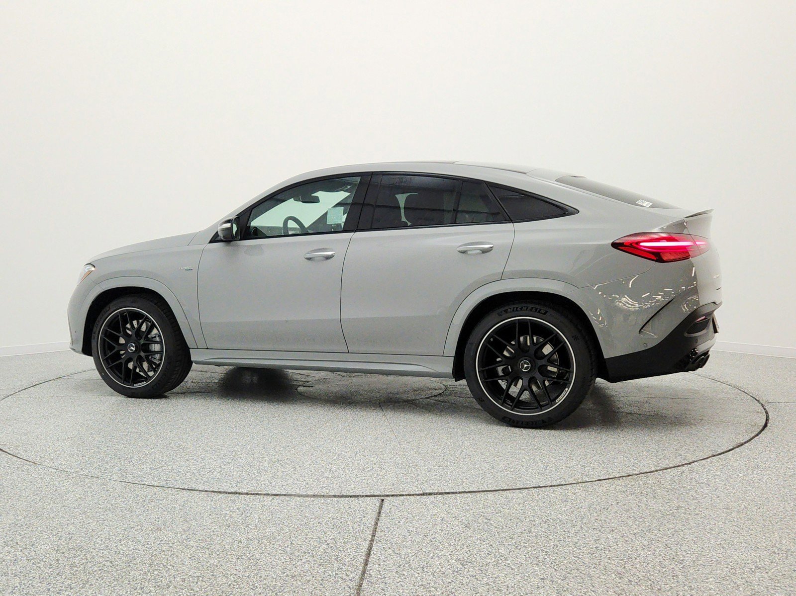 New 2026 MANUFAKTUR Alpine Grey Mercedes-Benz AMG® GLE 53 4MATIC+ Coupe image 37