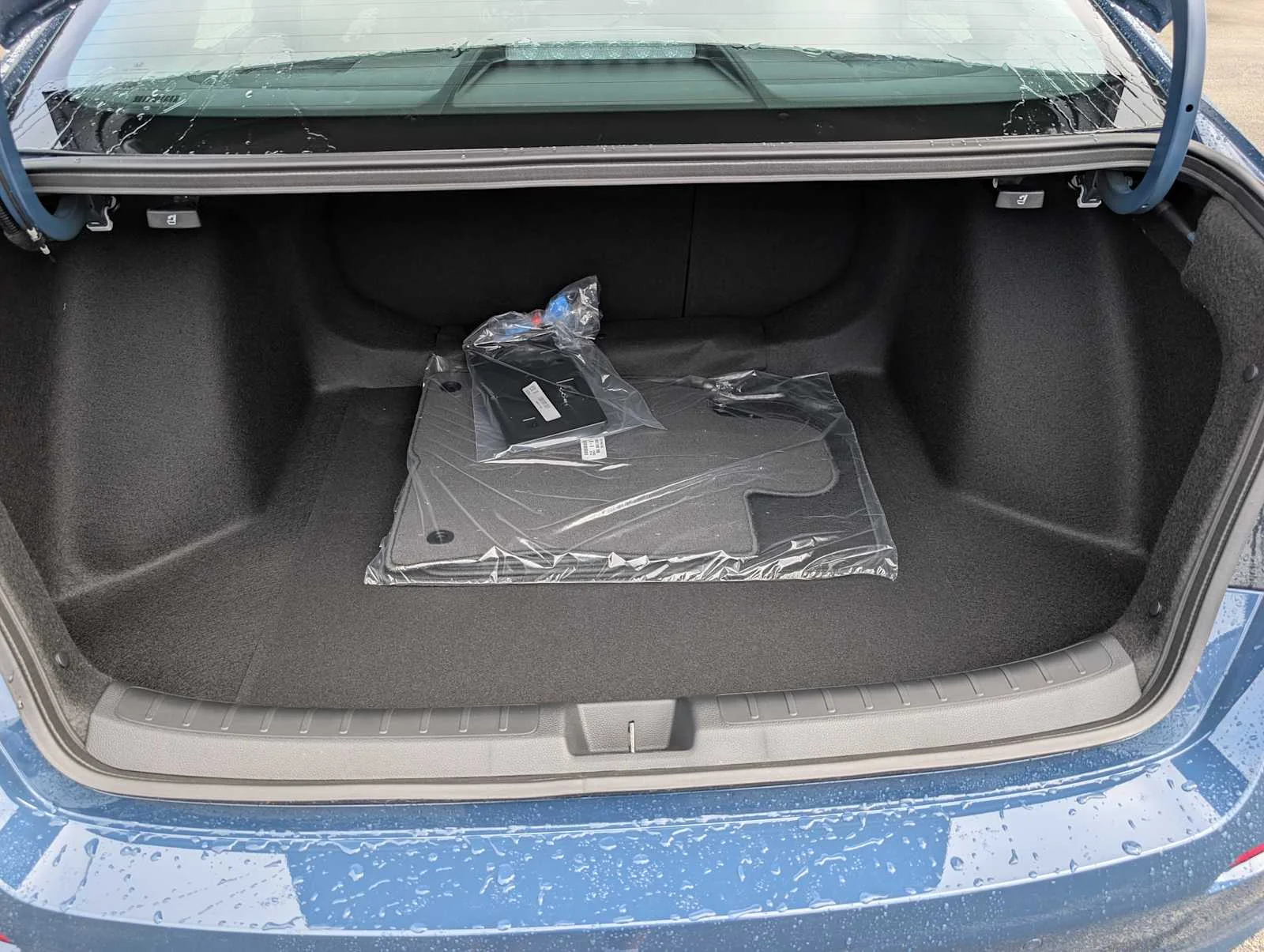 New 2026 Blue Lagoon Pearl Honda Sport Touring image 7