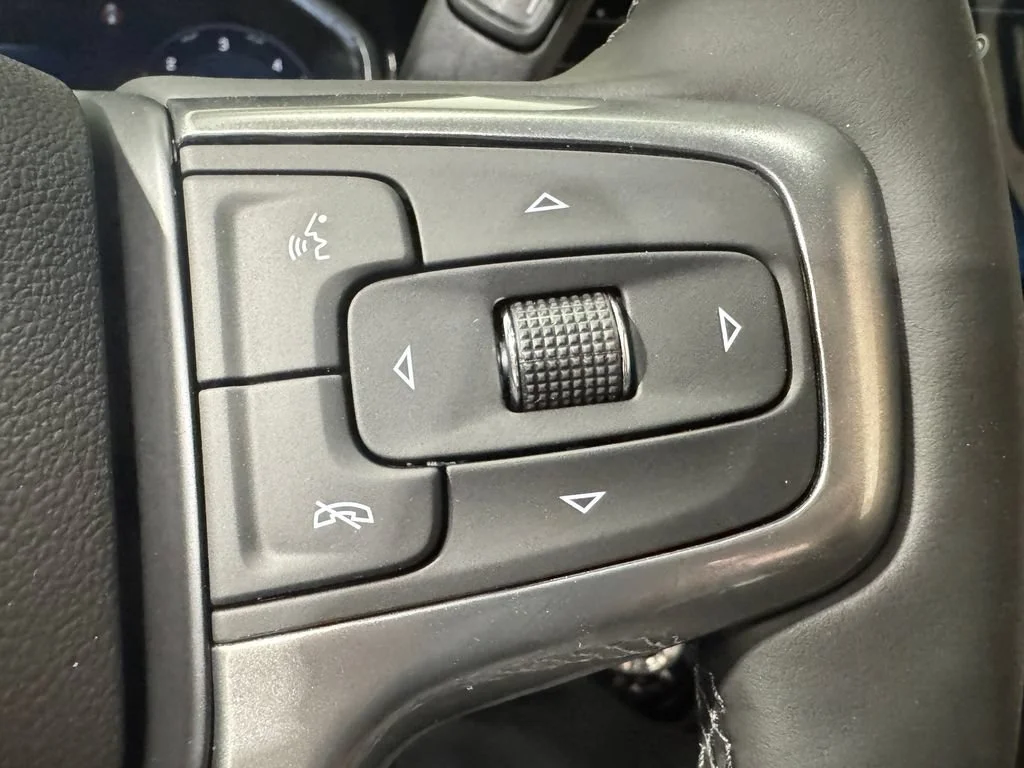 New 2026 Summit White Chevrolet LT image 15
