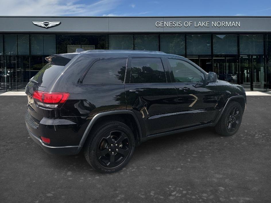 Used 2021 Diamond Black Crystal Pearlcoat Jeep Freedom image 5