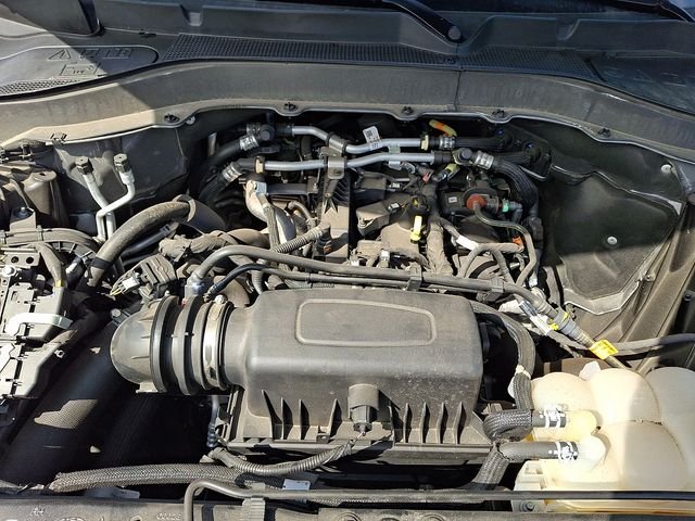 Used 2023 Black Ford XLT image 30