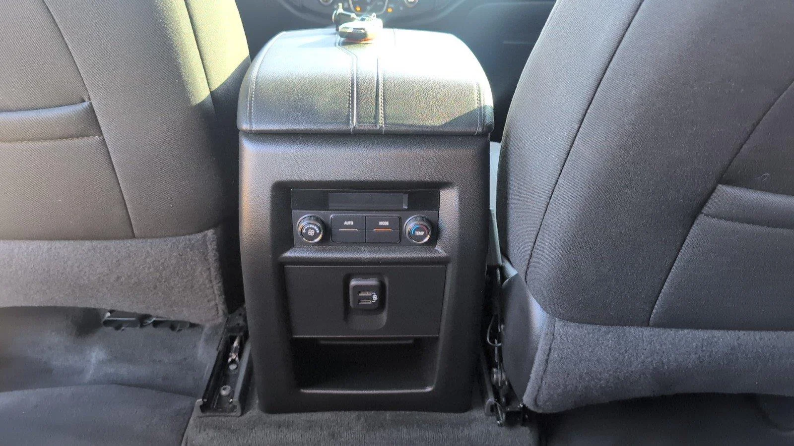 Used 2023 STERLING GRAY METALLIC Chevrolet LT Cloth image 34