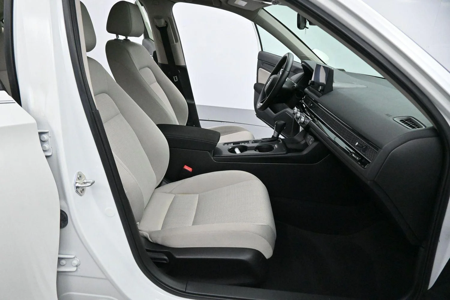 Used 2022 Platinum White Pearl Honda EX image 30