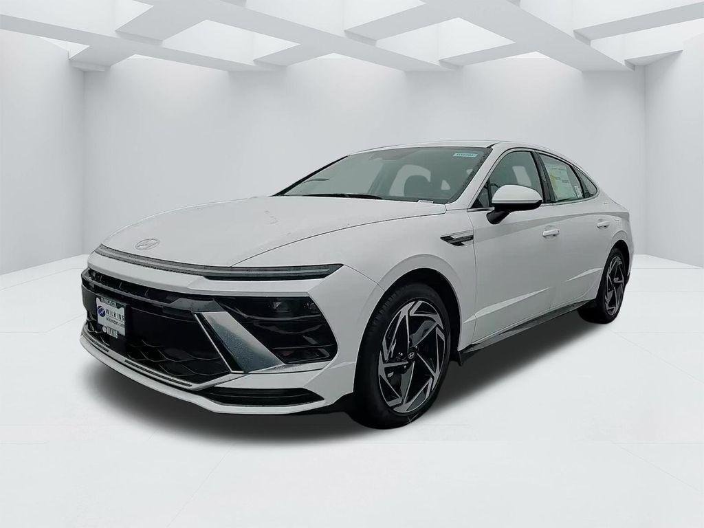 New 2026 White Hyundai SEL Sport image 1