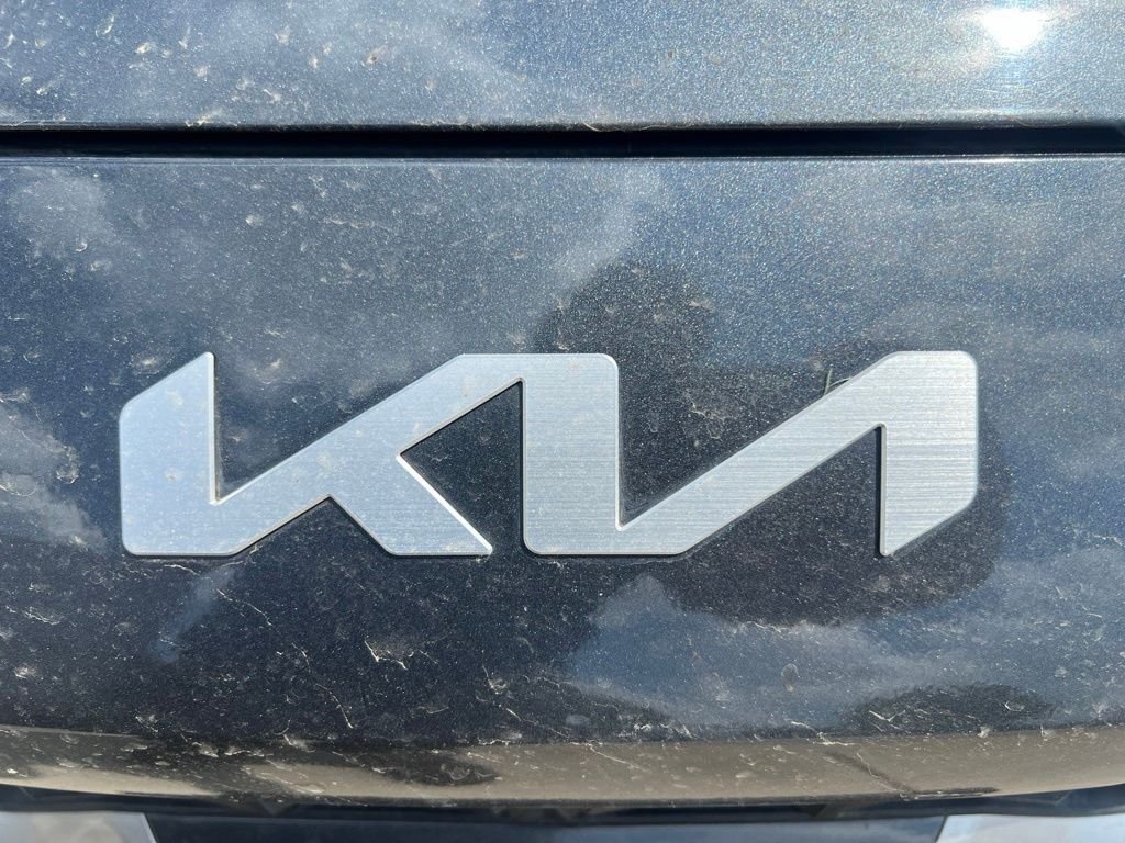 Used 2024 Gray Kia LXS image 18