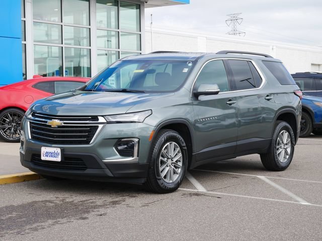 Used 2023 Chevrolet Traverse 3LT with VIN 1GNEVHKW3PJ188953 for sale in Roseville, Minnesota