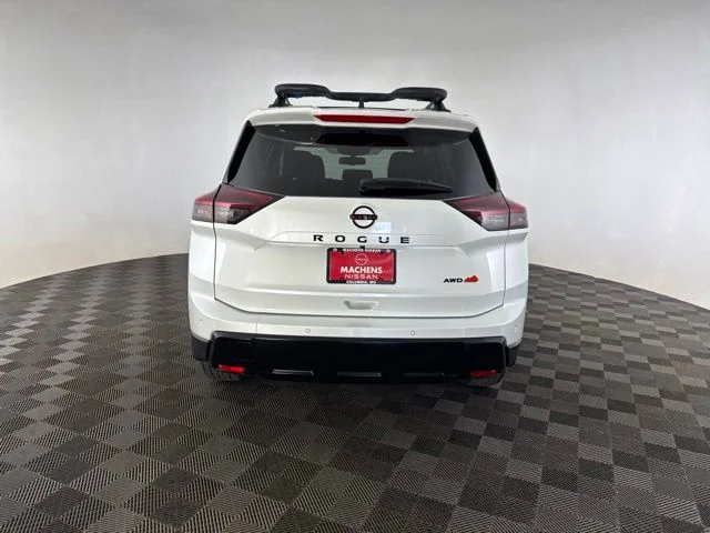 New 2026 Everest White Pearl TriCoat Nissan Rock Creek® image 6