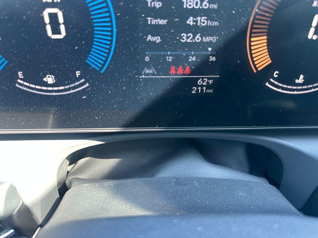 New 2026 Green Hyundai SEL AWD image 19