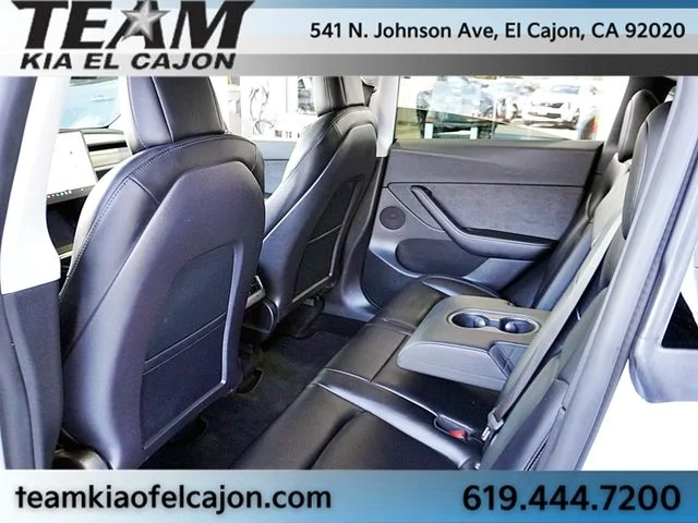 Used 2022  Tesla Long Range image 20
