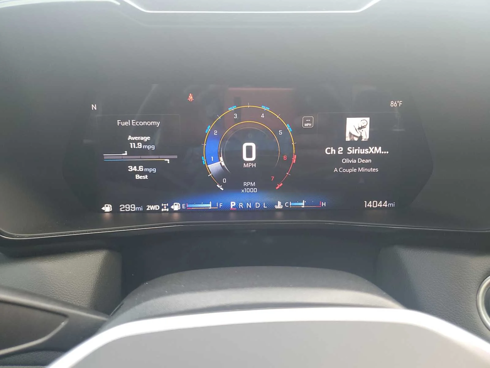Used 2024 Summit White Chevrolet LT image 26
