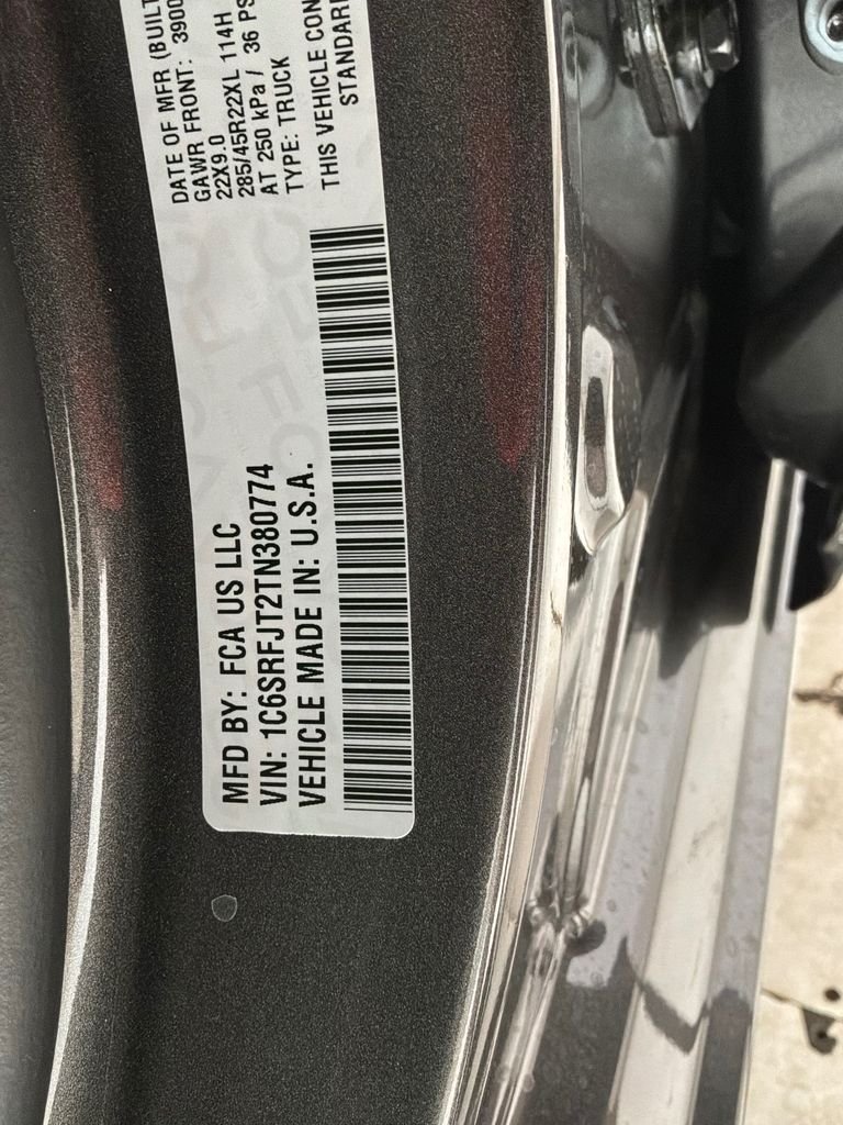 New 2026 Granite Crystal Metallic Clear-Coat Exterior Paint RAM Laramie image 26