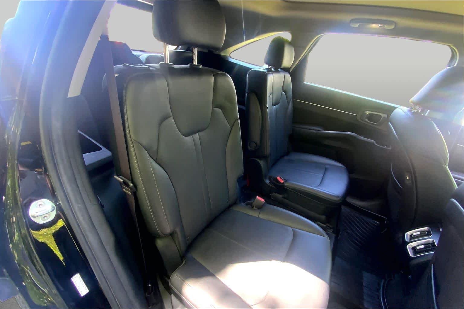Used 2022 Ebony Black Kia X-Line EX image 20