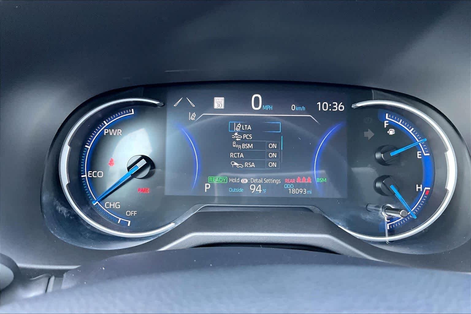 Used 2024 Magnetic Gray Metallic Toyota Hybrid XLE Premium image 26