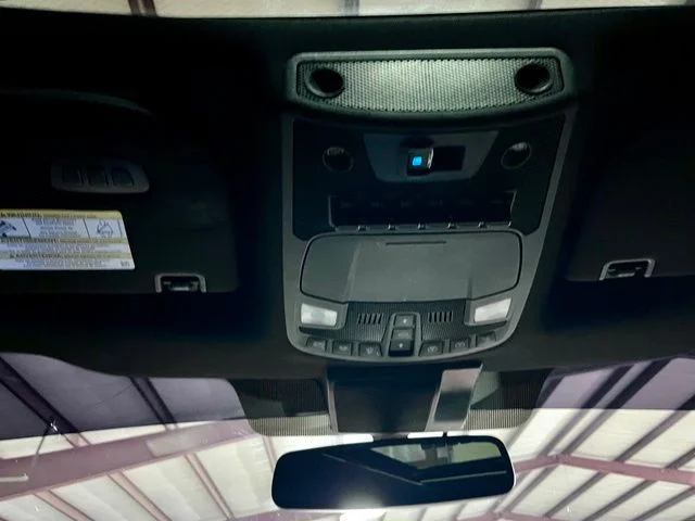 Used 2022 Red Ford Lariat image 30