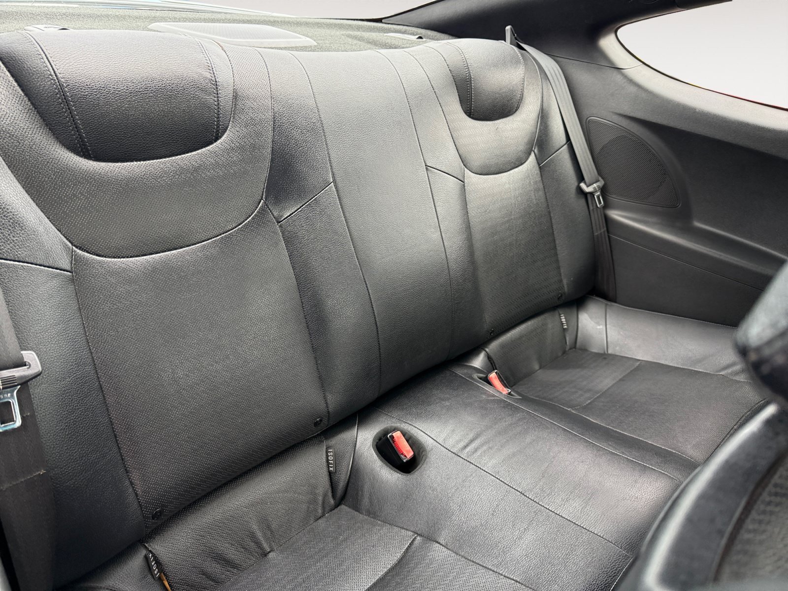 Used 2016 Empire State Gray Hyundai 3.8 Ultimate image 18