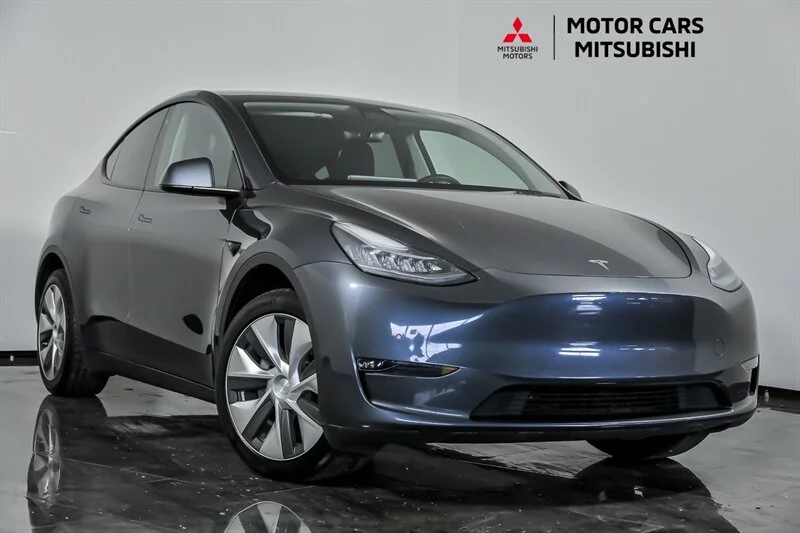 2021 Tesla Model Y Long Range Dual Motor All-Wheel Drive's photo