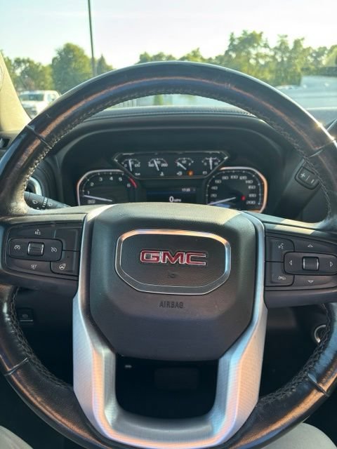 Used 2019 Summit White GMC SLE image 14