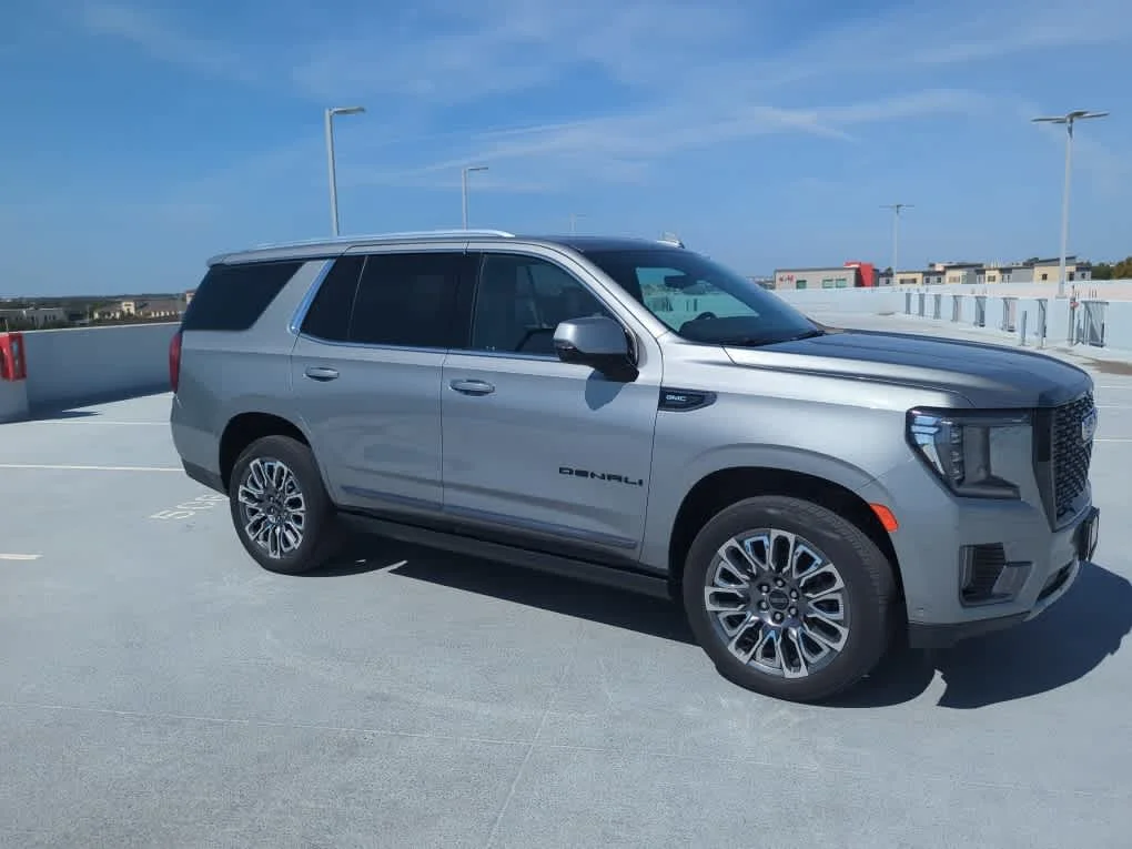 Pre-Owned 2023 GMC Yukon Denali Ultimate Denali Ultimate