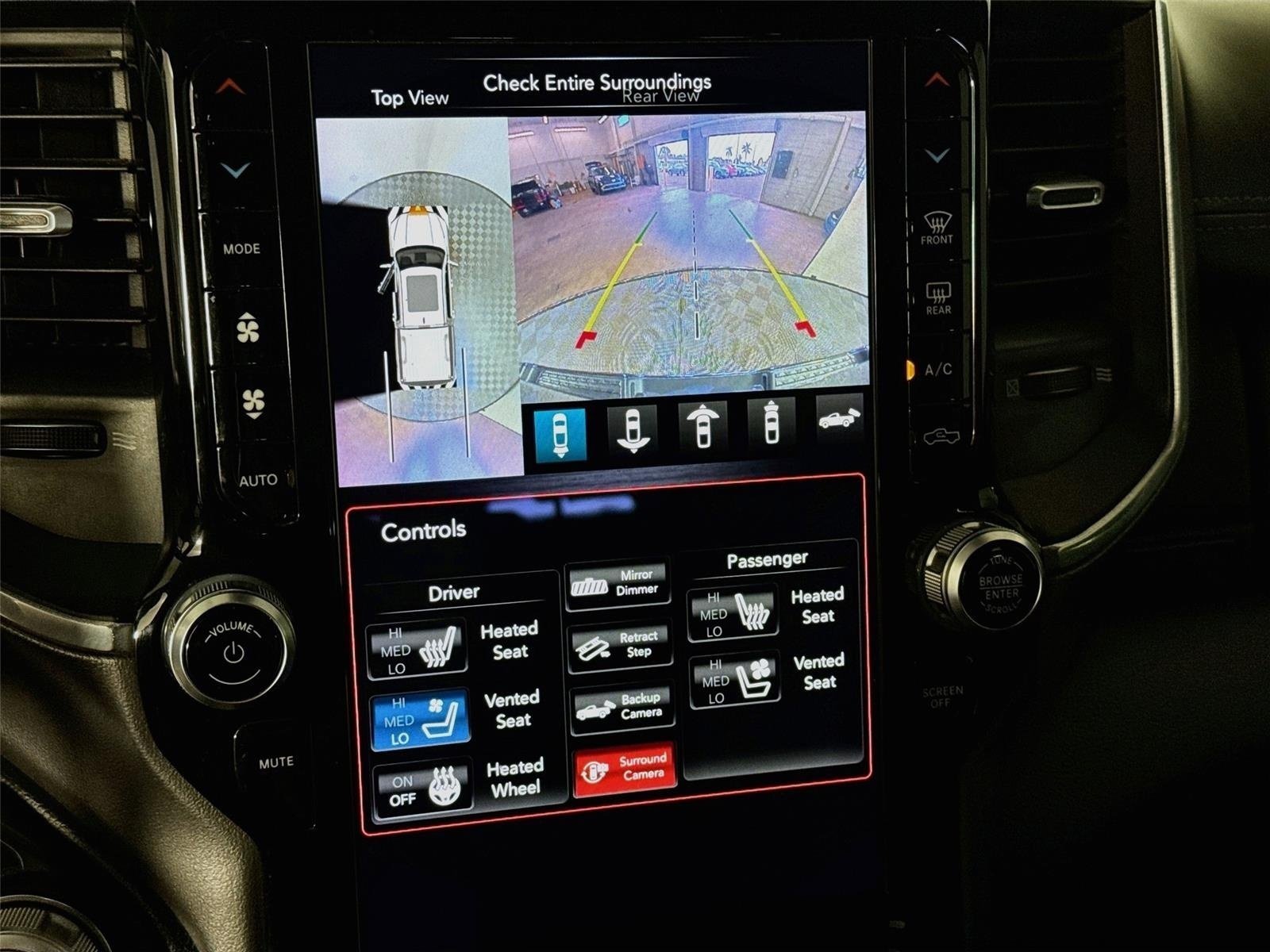 Used 2021 Diamond Black Crystal Pearlcoat Ram Laramie image 17