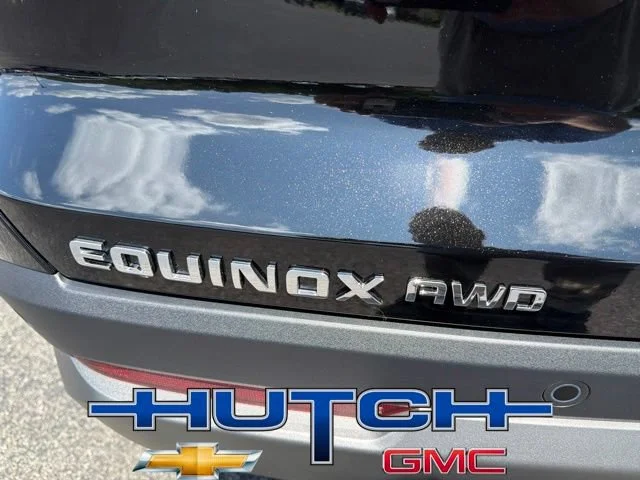 2027 Chevrolet Equinox LT - Photo 14
