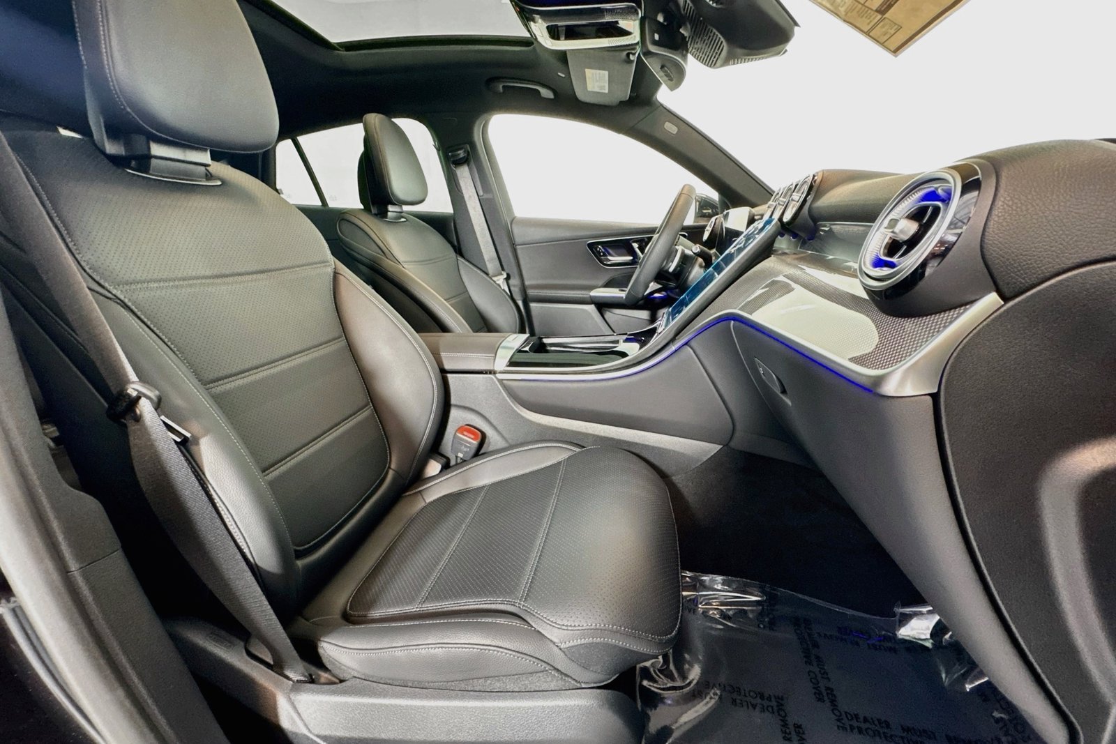 New 2027 Obsidian Black Metallic Mercedes-Benz GLC 300 image 26