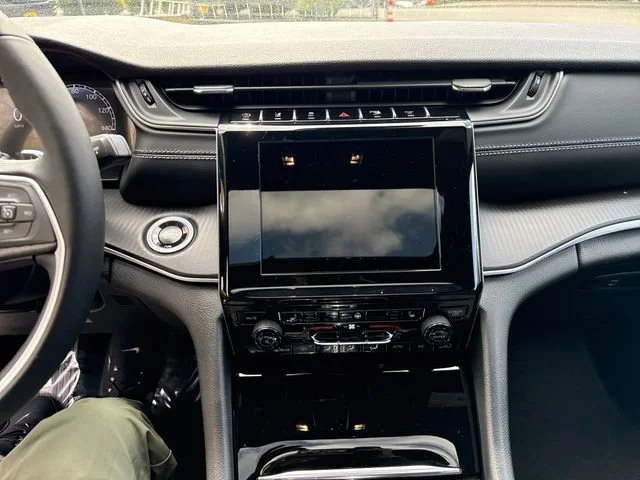 2025 Jeep Grand Cherokee L Altitude - Photo 22
